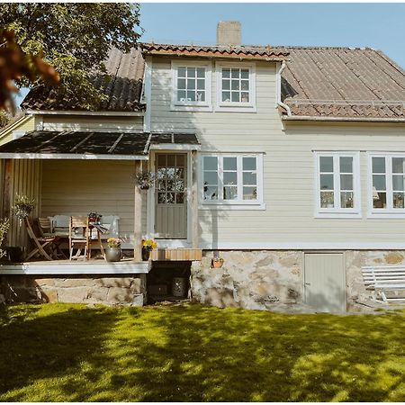 Elins Gjestehus Egersund Ngoại thất bức ảnh